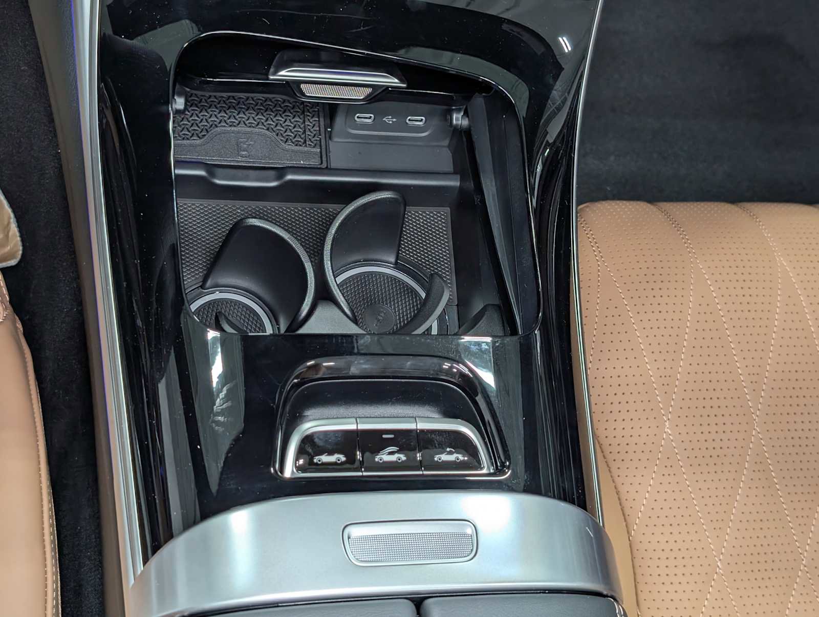 Certified 2026 Mercedes-Benz CLE 450 4MATIC Cabriolet image 21