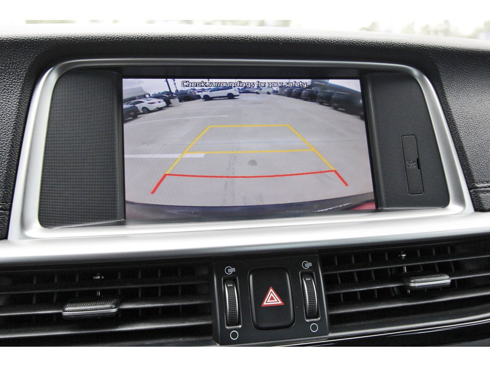 Used 2019 Kia Optima SX image 25