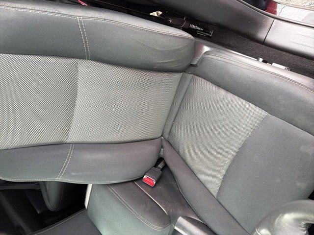 Used 2017 Nissan Pathfinder SV image 13