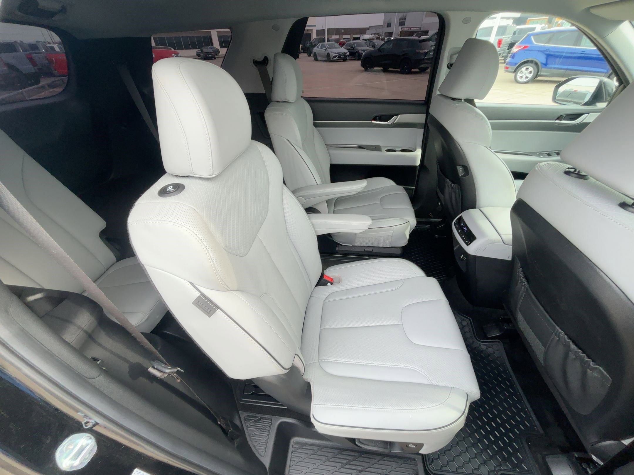 Used 2024 Hyundai Palisade SEL image 30