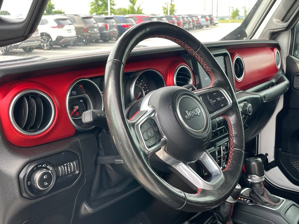 Used 2021 Jeep Gladiator Rubicon AWD/4WD image 9