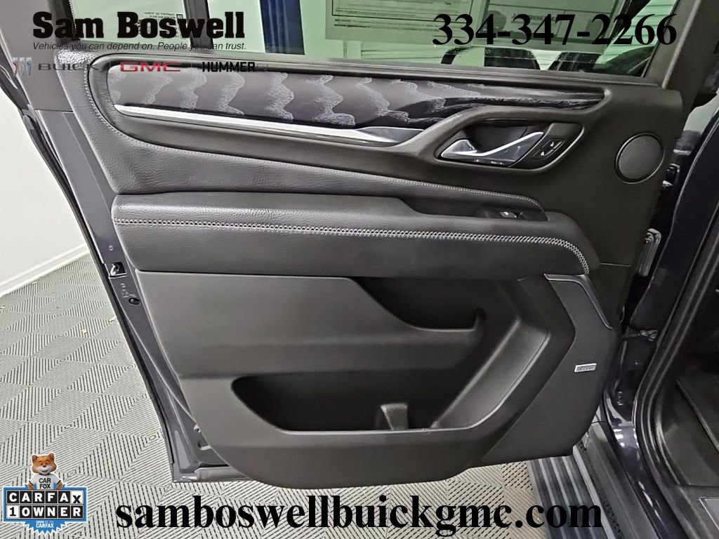 Used 2023 GMC Yukon XL Denali AWD/4WD image 36