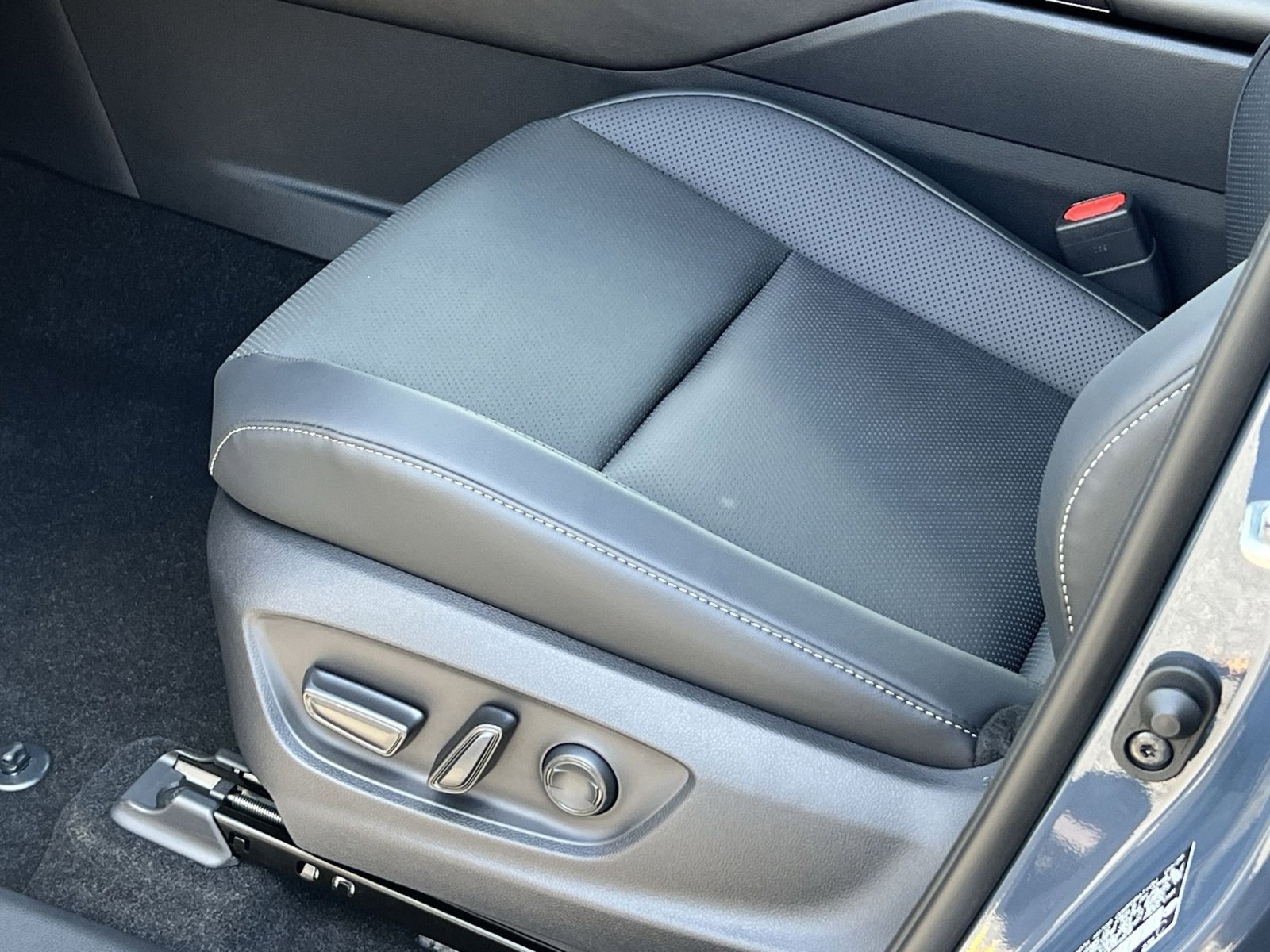 New 2026 Toyota Crown Nightshade image 8