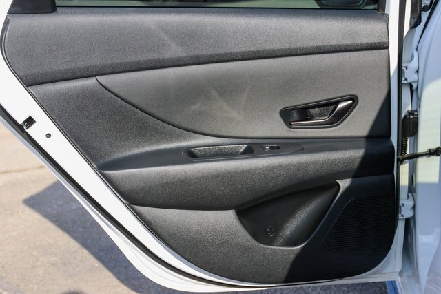 Used 2022 Hyundai Elantra N Line w/ Preferred Accessory Package image 13