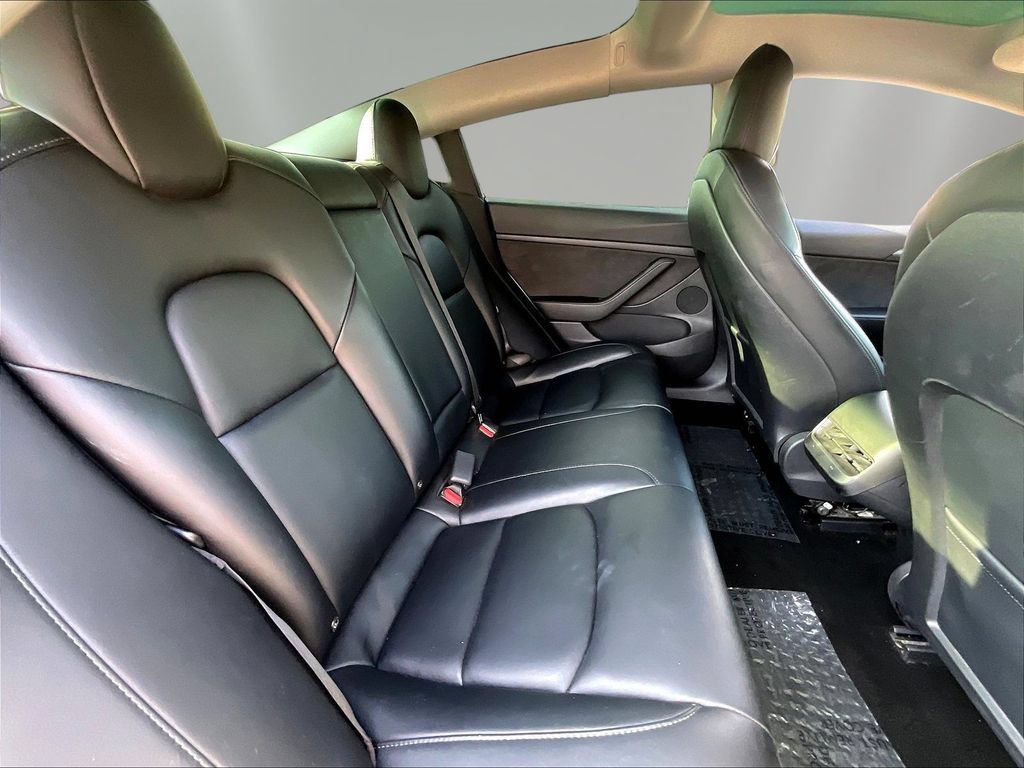 Used 2021 Tesla Model 3 Standard Range Plus RWD image 23