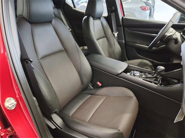 New 2025 MAZDA MAZDA3 Hatchback w/Premium Plus Pkg image 13