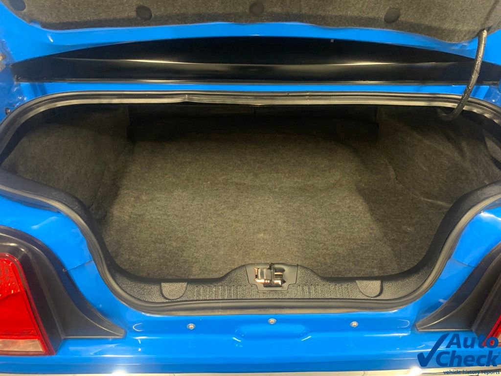 Used 2010 Ford Mustang GT image 12