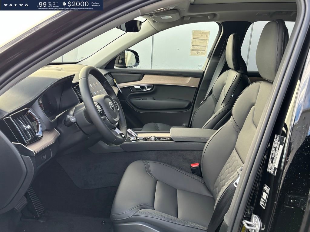 New 2026 Volvo XC90 B6 Plus w/ Protection Package AWD/4WD image 15