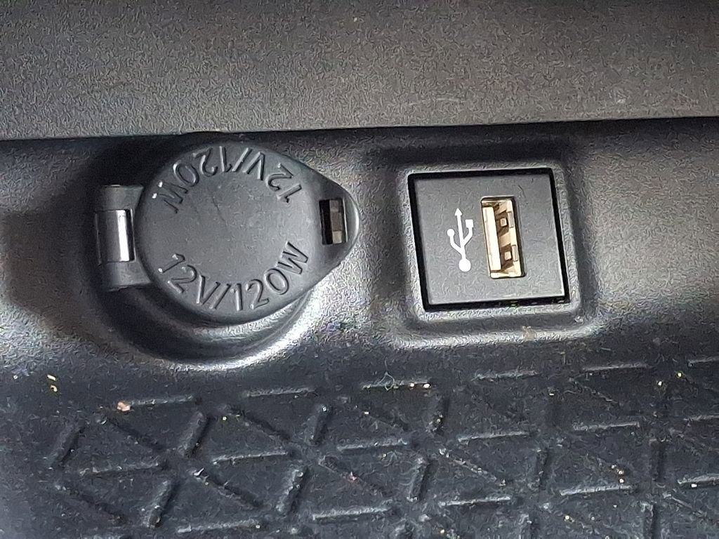 Used 2024 Toyota RAV4 LE image 22