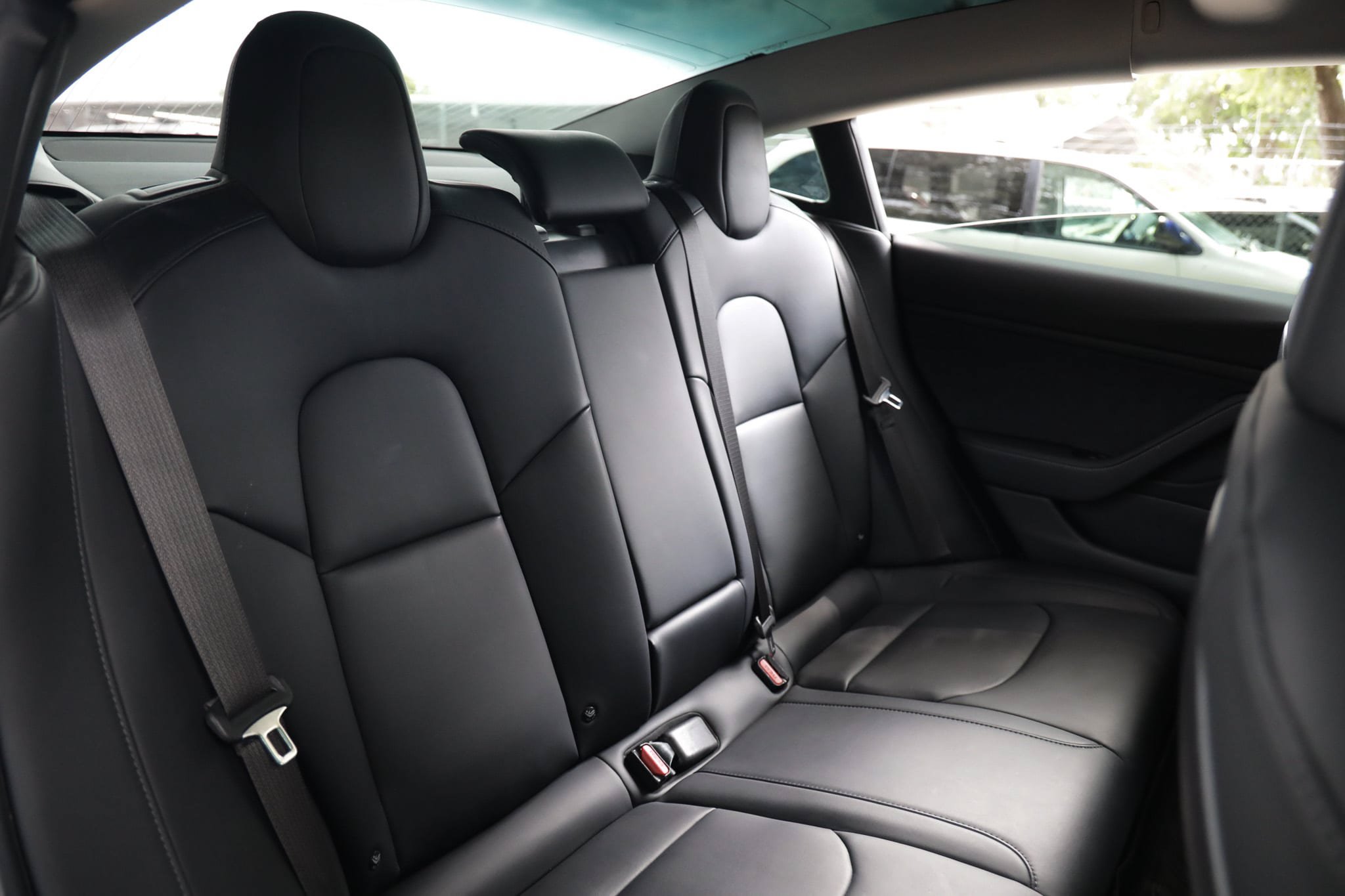Used 2018 Tesla Model 3 Long Range RWD image 19