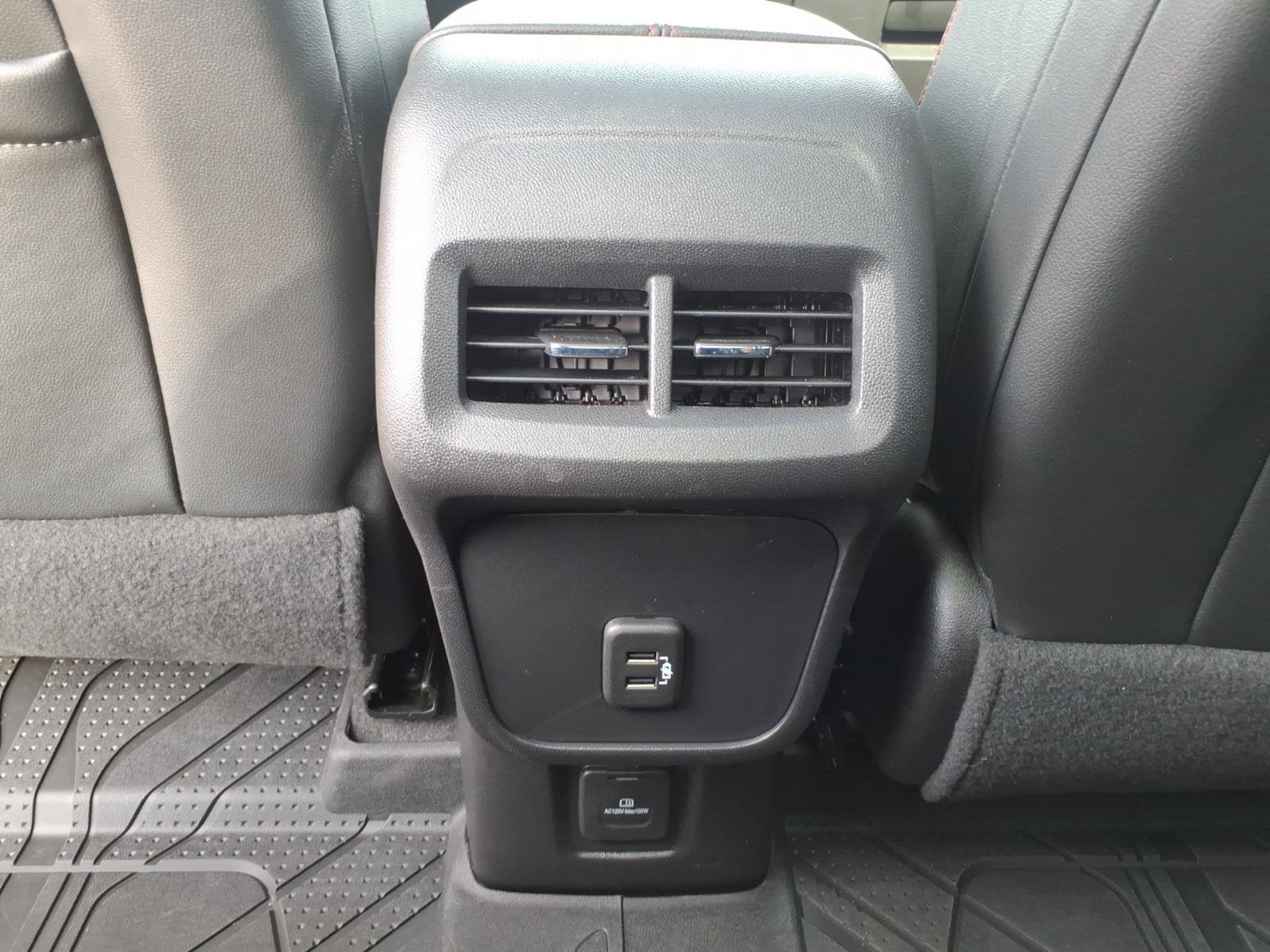 Used 2023 Chevrolet Equinox RS w/ RS Leather Package AWD/4WD image 16