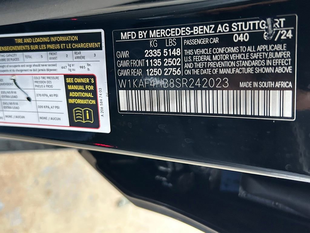 Used 2025 Mercedes-Benz C 300 4MATIC Sedan image 48