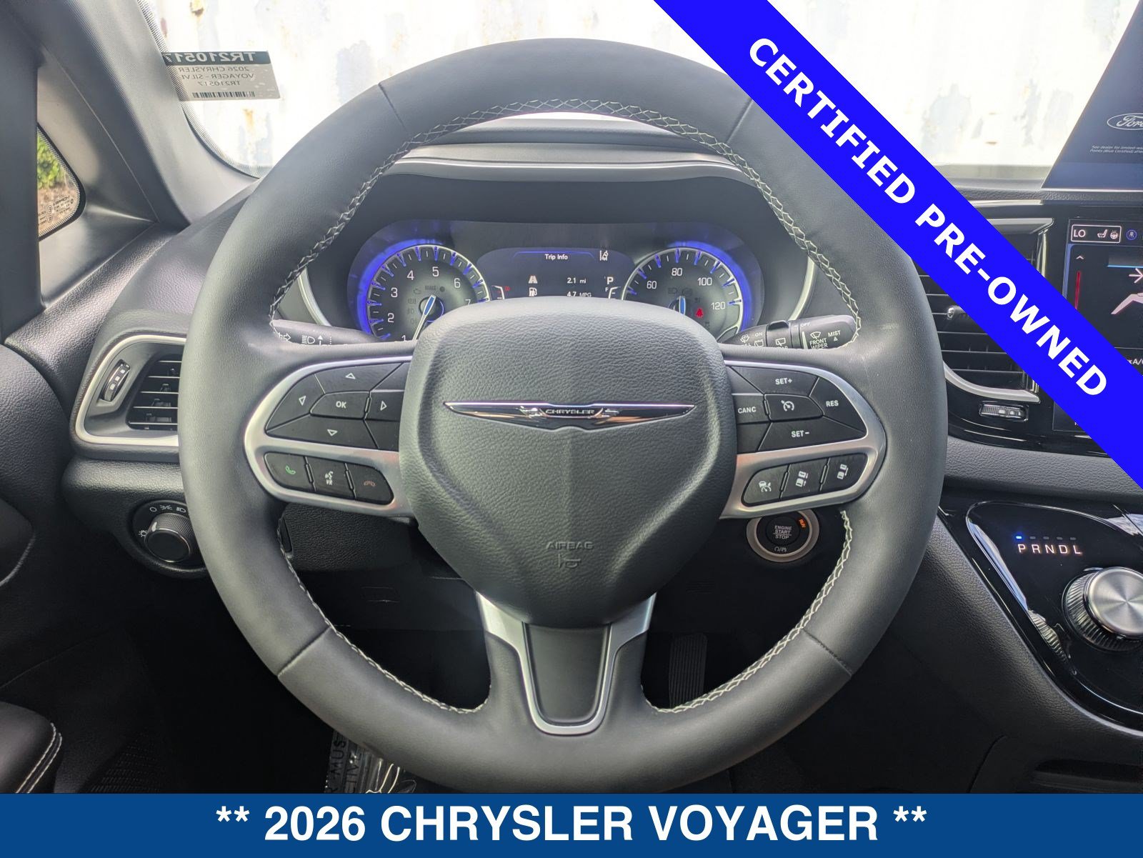 Used 2026 Chrysler Voyager LX FWD image 29