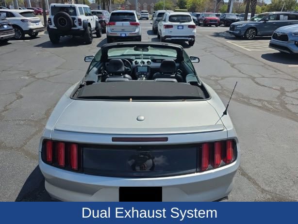 Used 2017 Ford Mustang Premium image 12