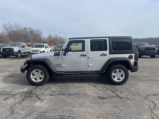Used 2012 Jeep Wrangler Unlimited Sport image 10