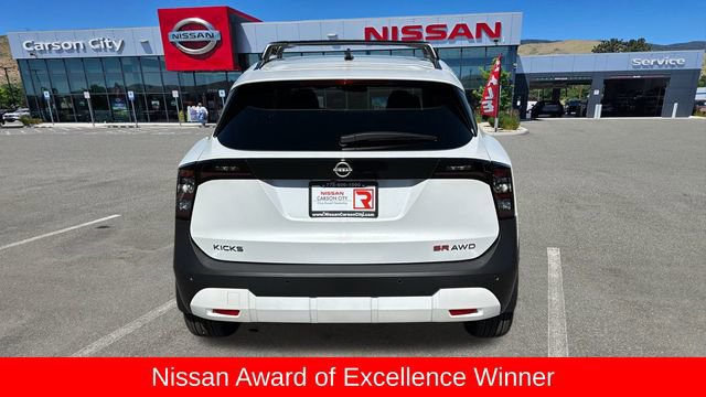 New 2026 Nissan Kicks SR w/ Cold Weather Package image 4