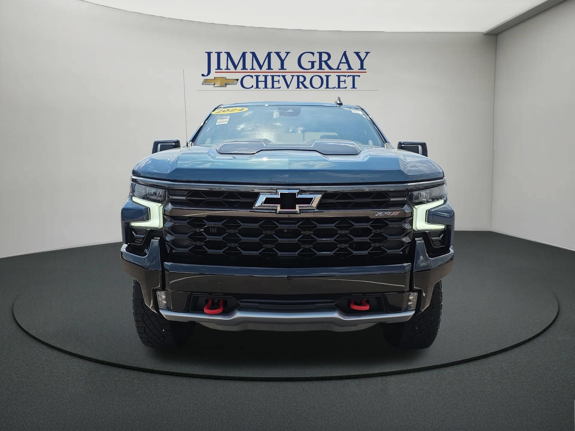 Used 2024 Chevrolet Silverado 1500 ZR2 w/ Technology Package AWD/4WD image 8