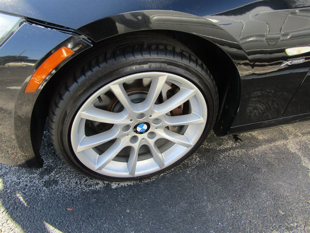 Used 2012 BMW 335i xDrive Coupe image 9