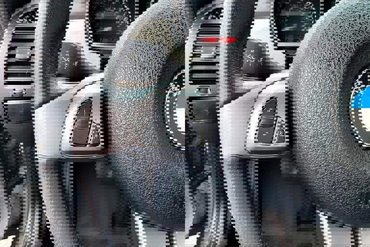 Used 2005 BMW Z4 3.0i image 21