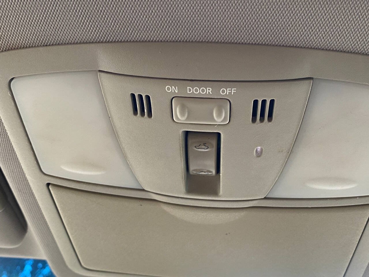 Used 2009 INFINITI FX35 AWD w/ Navigation Pkg image 37