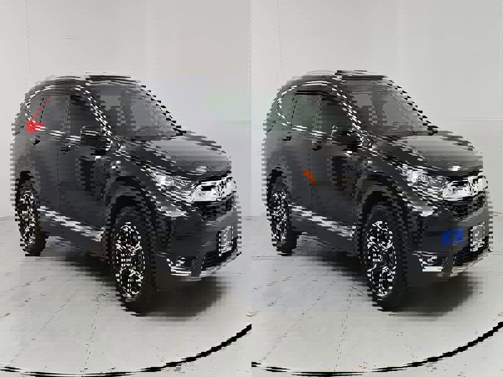 Used 2019 Honda CR-V Touring image 8