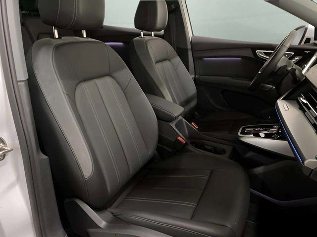 Used 2024 Audi Q4 e-tron Prestige image 86