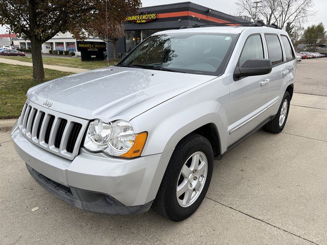 Used 2010 Jeep Grand Cherokee Laredo w/ Sun/Sound Group