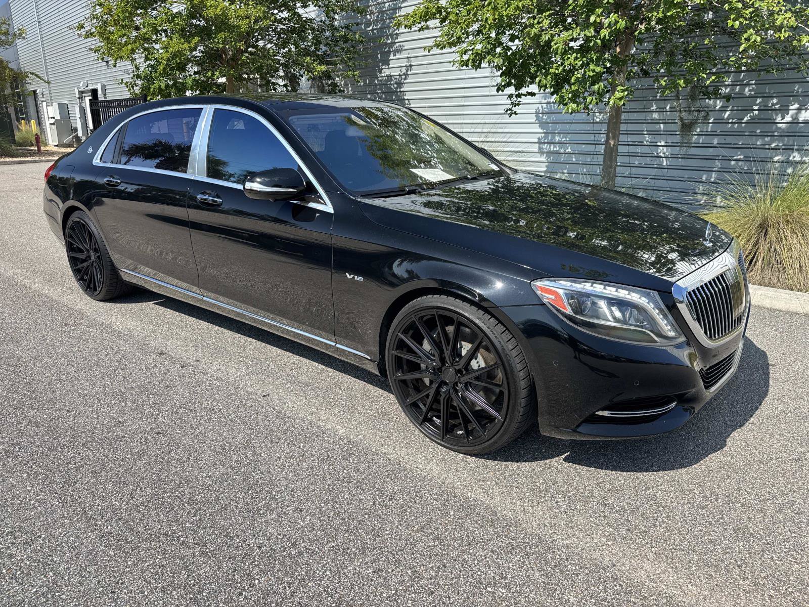 Used 2016 Mercedes-Benz Maybach S 600 image 4