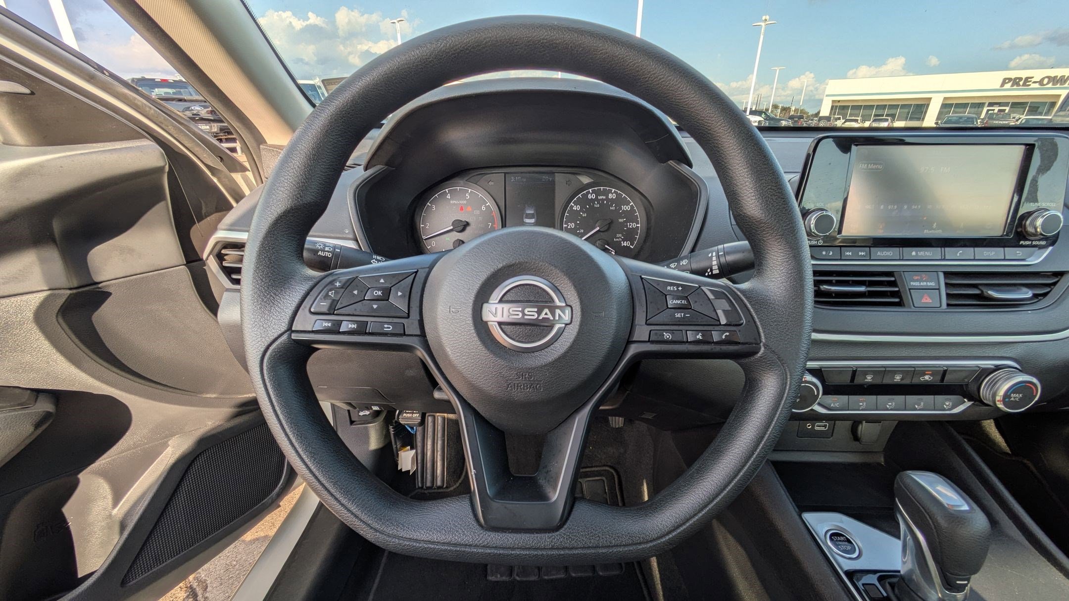 Used 2024 Nissan Altima 2.5 S image 17