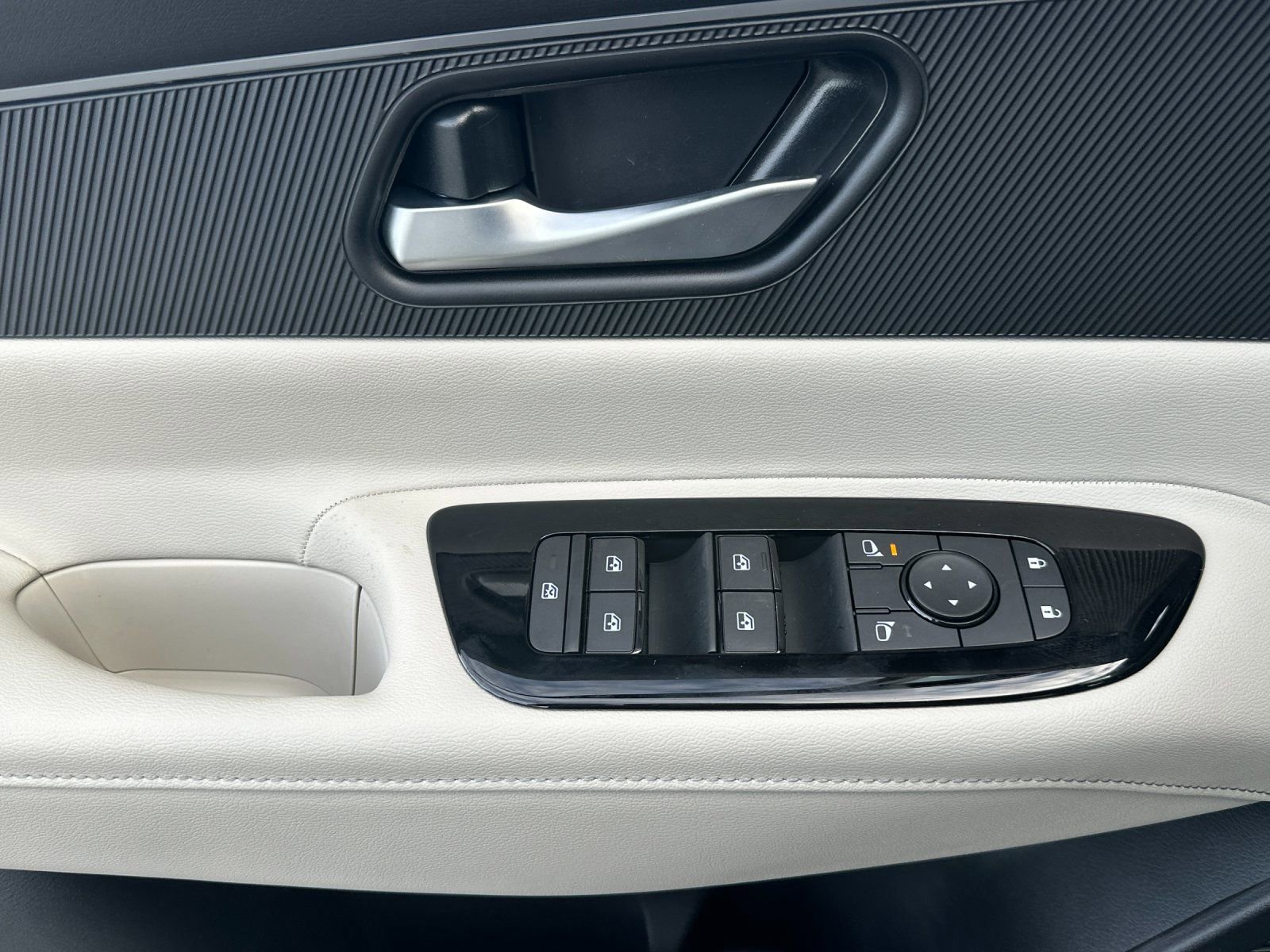 New 2026 Nissan Murano SV image 10