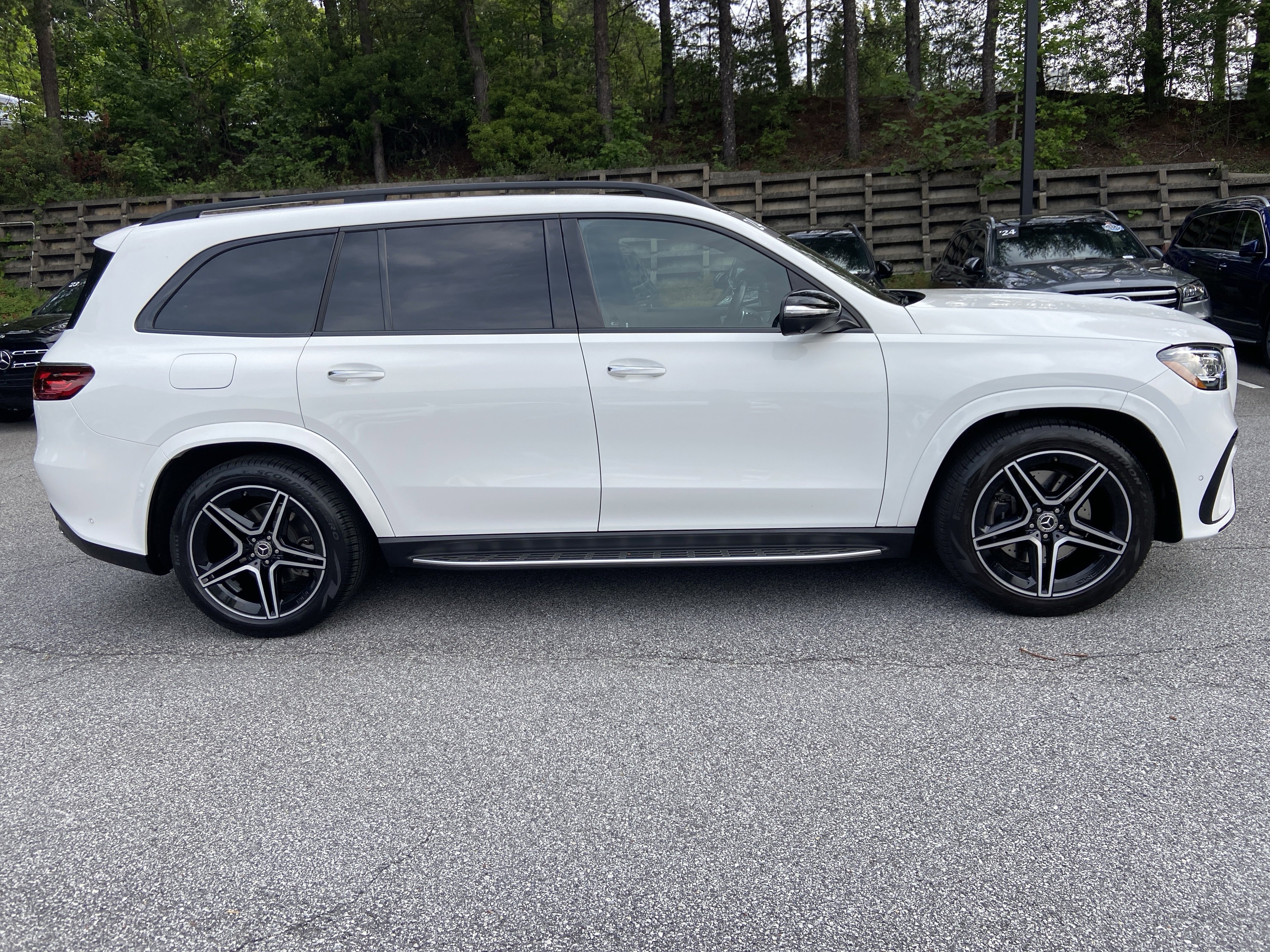 Certified 2024 Mercedes-Benz GLS 450 4MATIC image 5