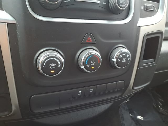 Used 2017 RAM 1500 Classic SLT RWD image 20