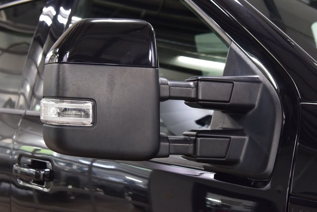 Used 2022 Ford F250 Lariat w/ Black Appearance Package AWD/4WD image 21