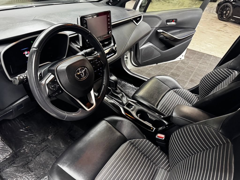 Used 2021 Toyota Corolla XSE w/ Carpet Mat Package (TMS) FWD image 31