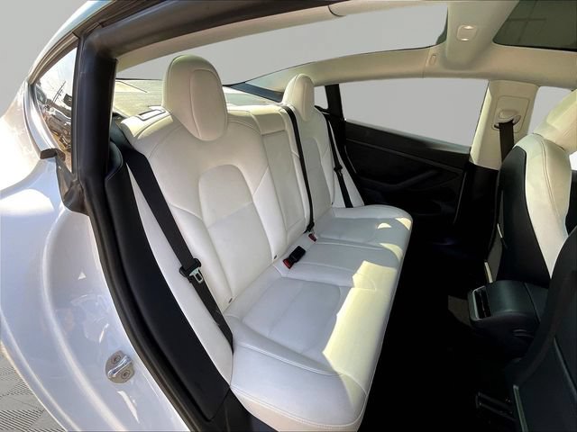 Used 2022 Tesla Model 3 Long Range AWD/4WD image 24
