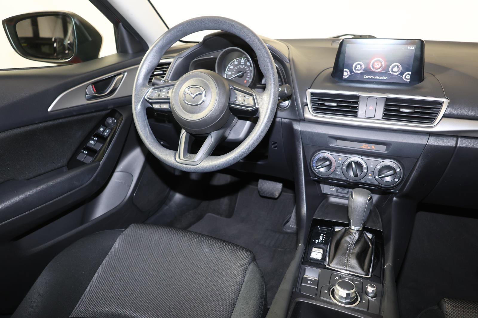 Used 2017 MAZDA MAZDA3 Sport FWD image 8