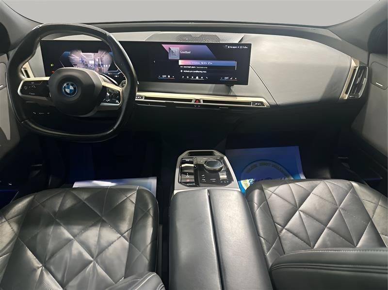 Used 2024 BMW iX xDrive50 w/ Premium Package AWD/4WD image 12