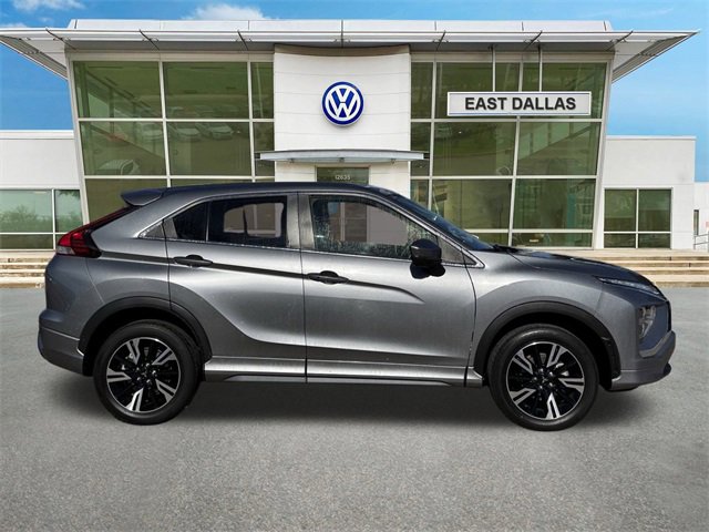 Used 2024 Mitsubishi Eclipse Cross AWD image 2