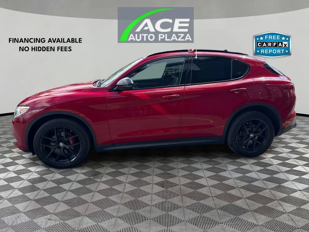 Used 2019 Alfa Romeo Stelvio Ti Sport w/ Quick Order Package 22S Sport AWD/4WD image 8