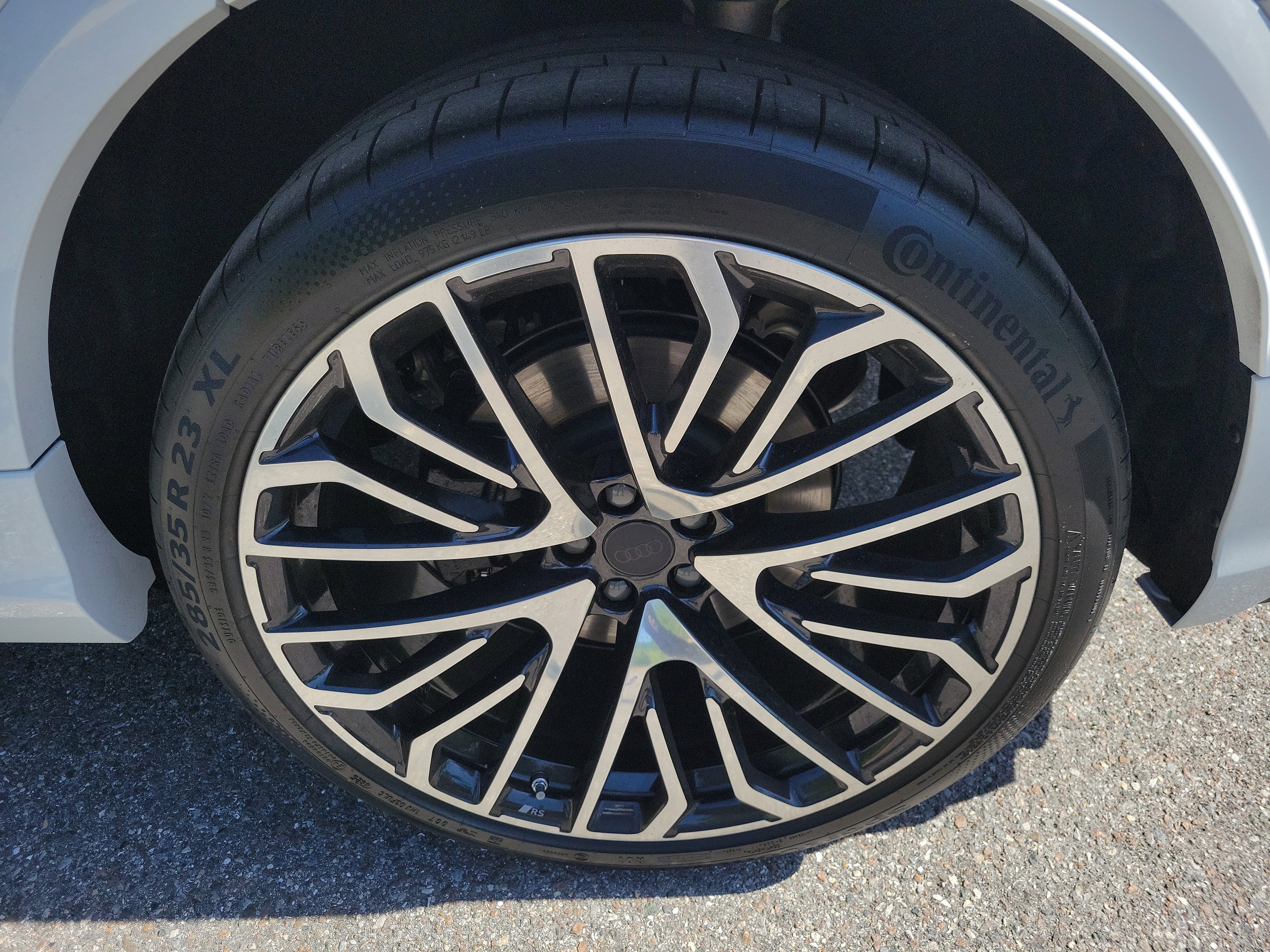 New 2026 Audi SQ8 Prestige AWD/4WD image 34