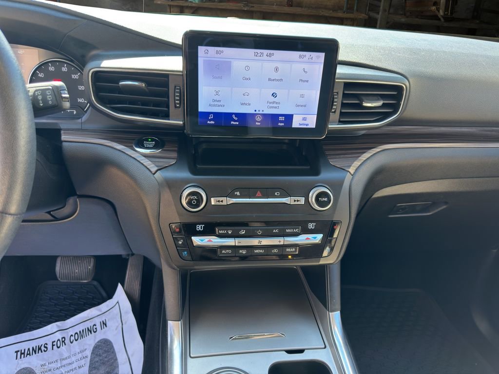 Used 2020 Ford Explorer Limited image 18