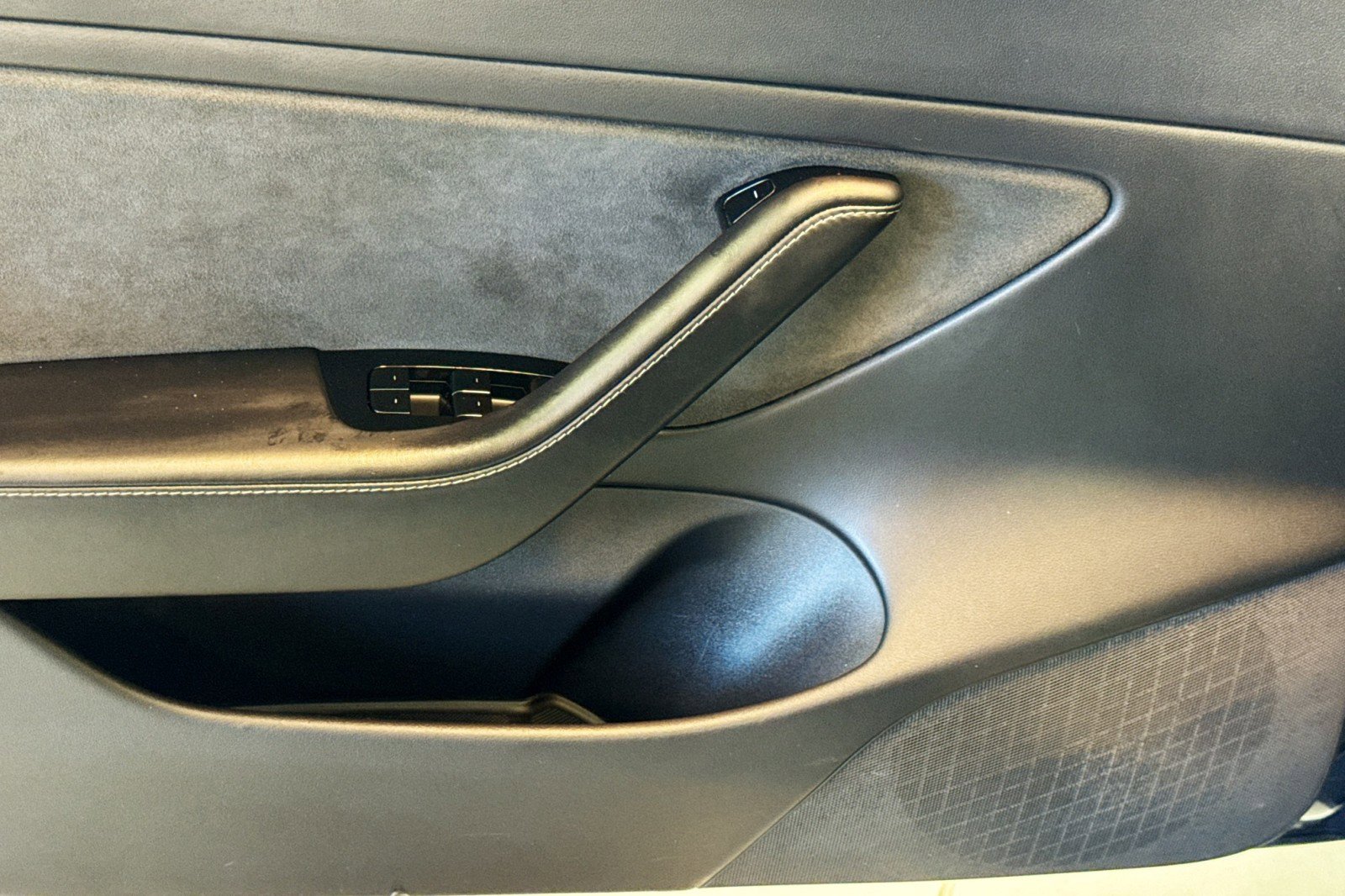Used 2020 Tesla Model 3 Performance image 16