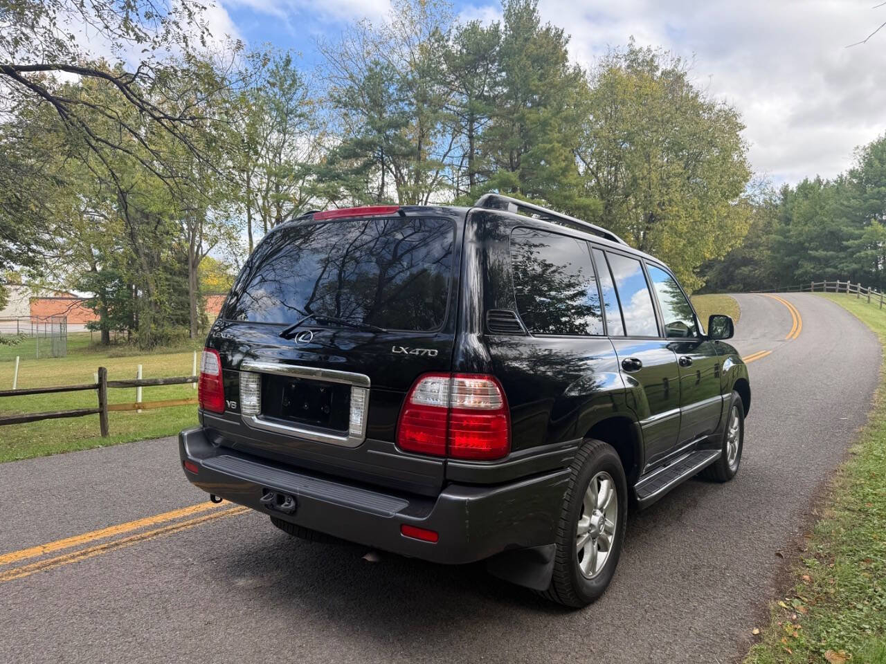 Used 2004 Lexus LX 470 4WD image 14