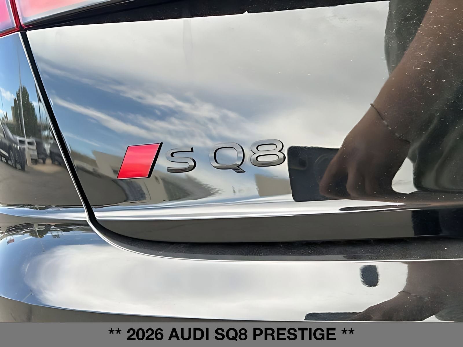 New 2026 Audi SQ8 Prestige AWD/4WD image 11