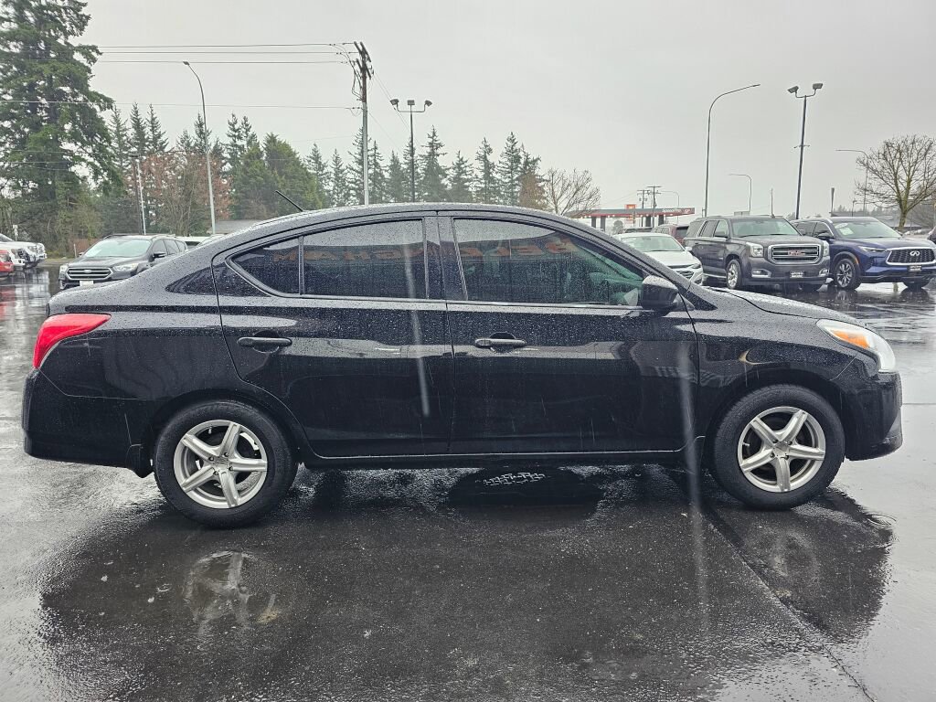Used 2016 Nissan Versa S image 6