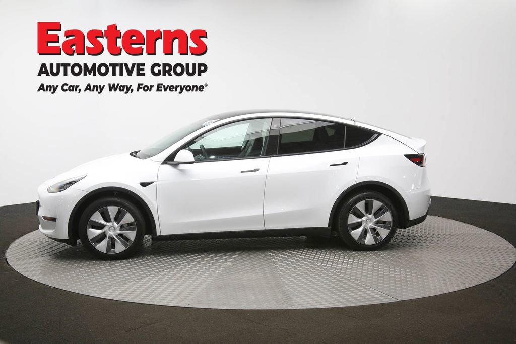 Used 2022 Tesla Model Y Long Range image 57