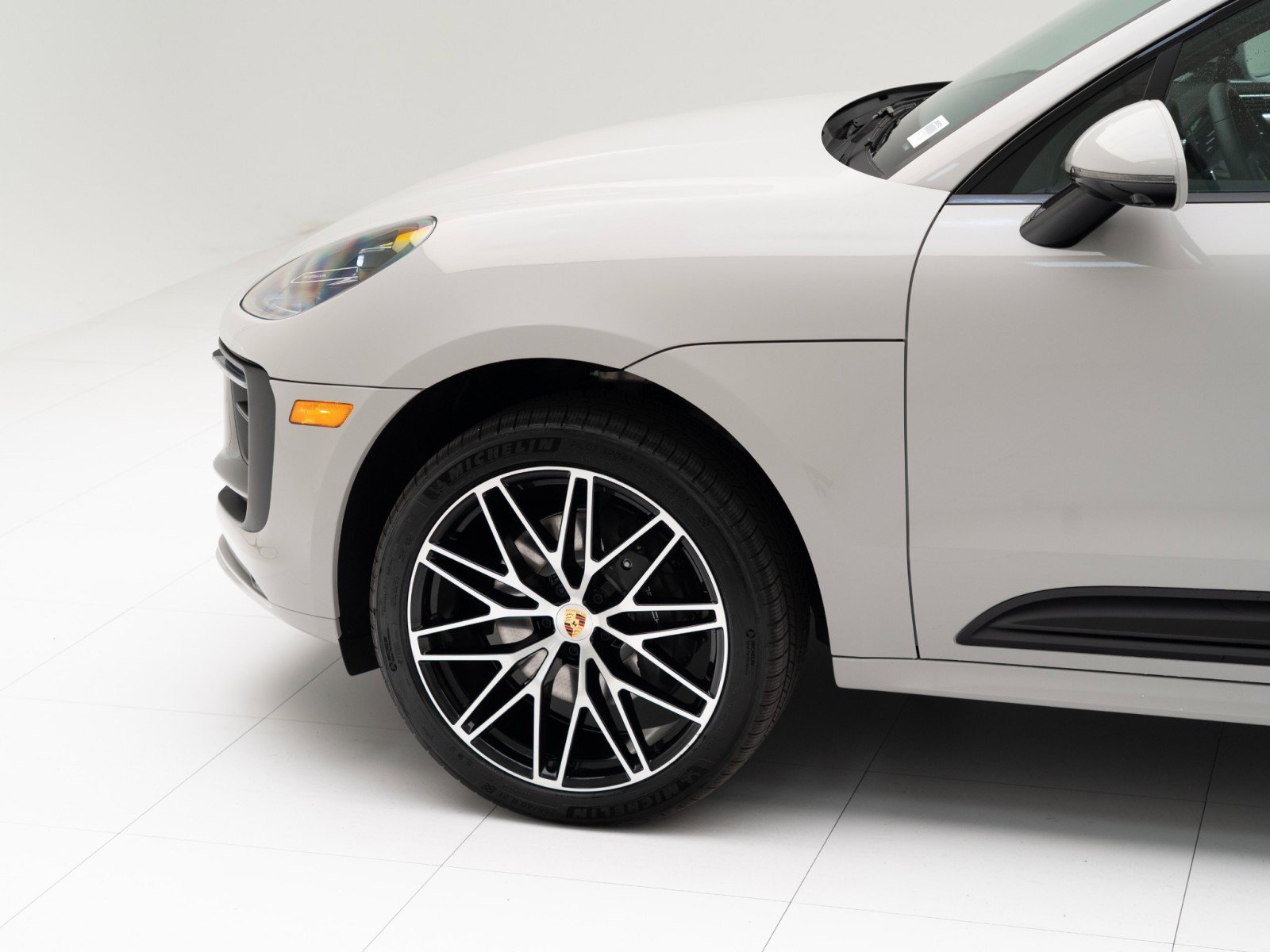 New 2026 Porsche Macan image 11