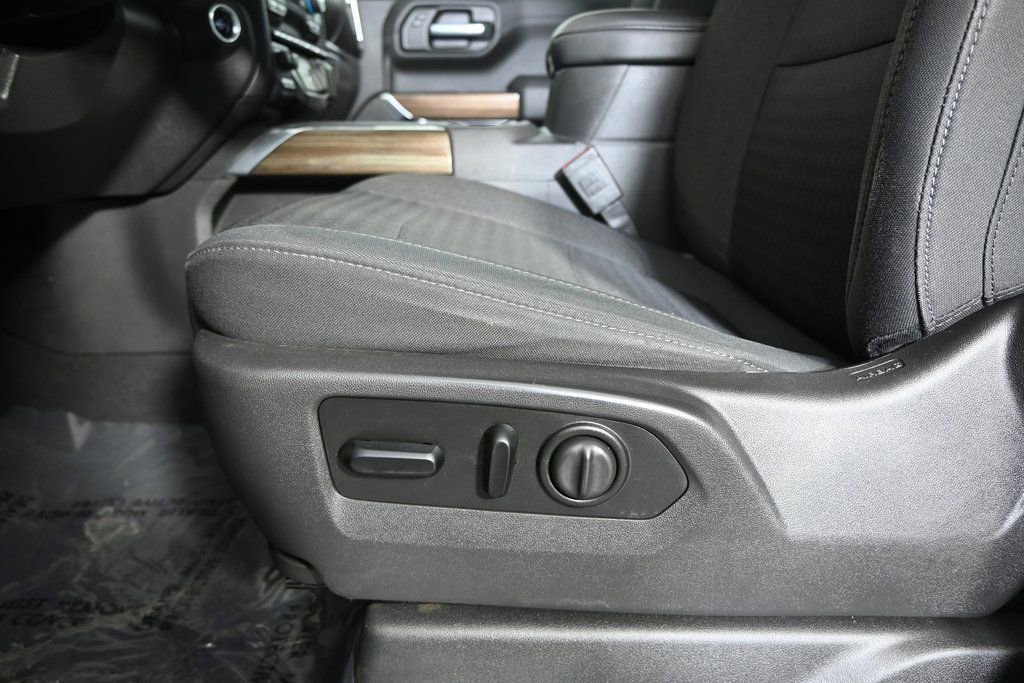 Used 2020 Chevrolet Silverado 1500 RST w/ All-Star Edition image 21