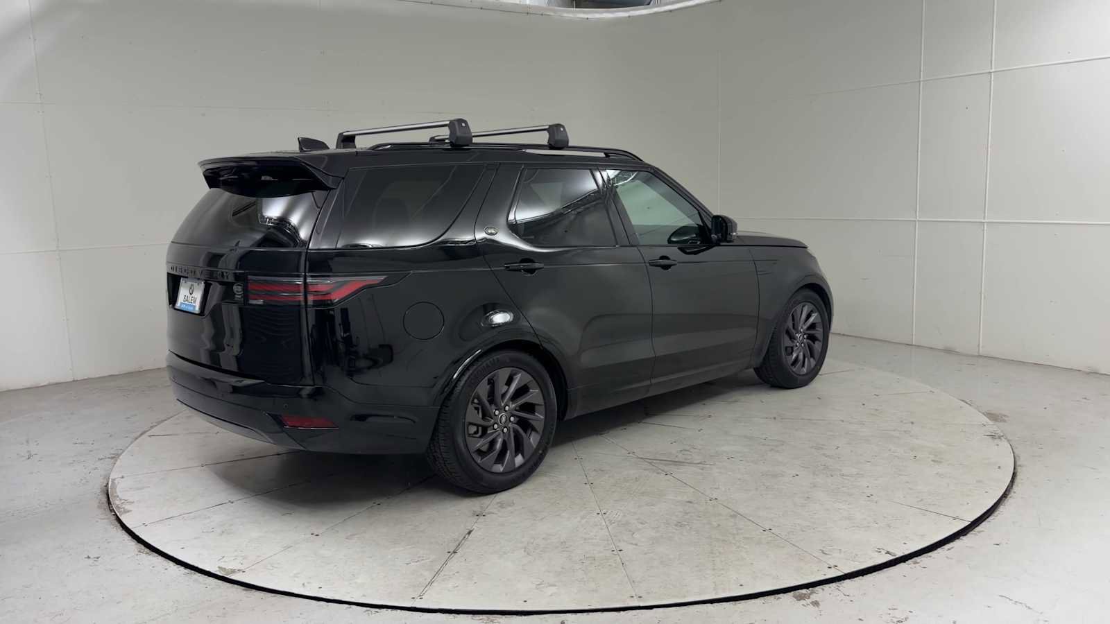 Used 2023 Land Rover Discovery S R-Dynamic AWD/4WD video 2