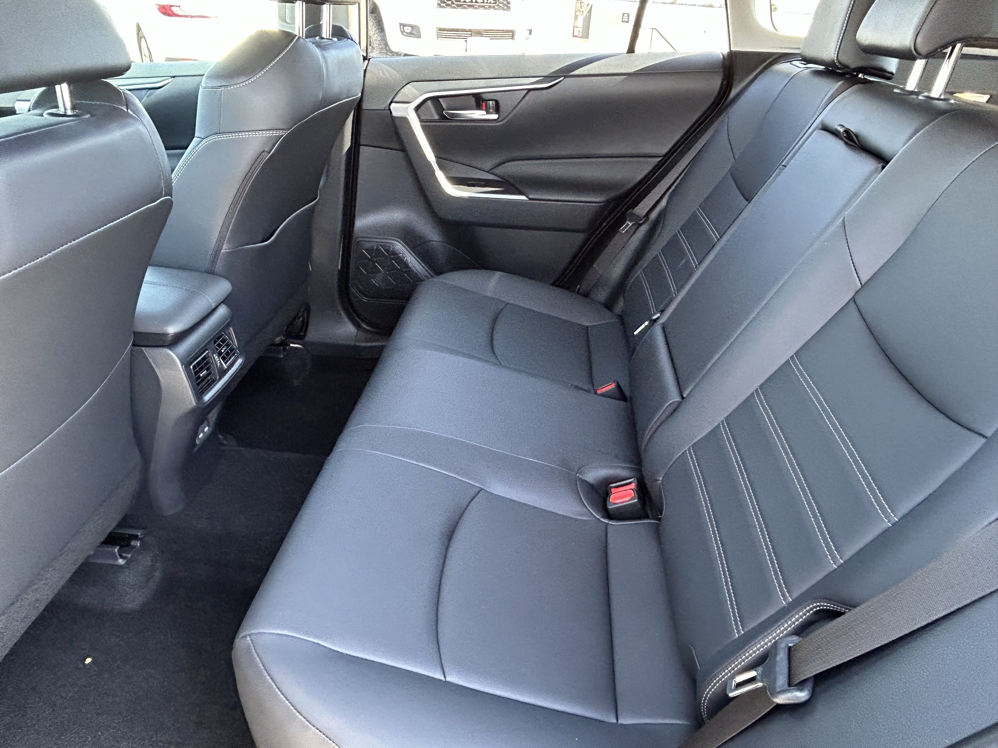 Certified 2025 Toyota RAV4 XLE Premium FWD image 15